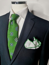 Corbata verde claro con rosetas azules y verde agua - DiversoMen