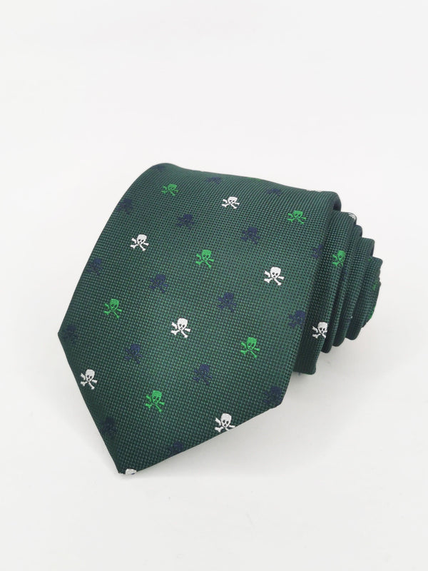 Corbata verde oscuro con calaveras piratas azul y blanco - DiversoMen